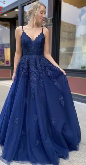 Alicia Lace wedding dress