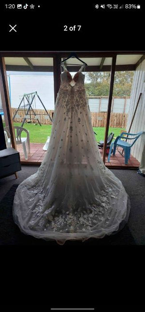 Vanilla Bridal Lace & tulle Wedding dress